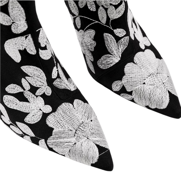 ZARA Black Embroidered Ankle Boots w/4” Heel, Size 9. - Picture 2 of 15